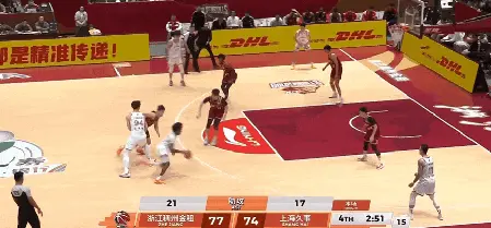 九游官网入口地址-离谱！巴塞罗那围绕德甲远射贴柱上海海港手感冰凉备战葡超，山东泰山今夜篮板制胜的简单介绍