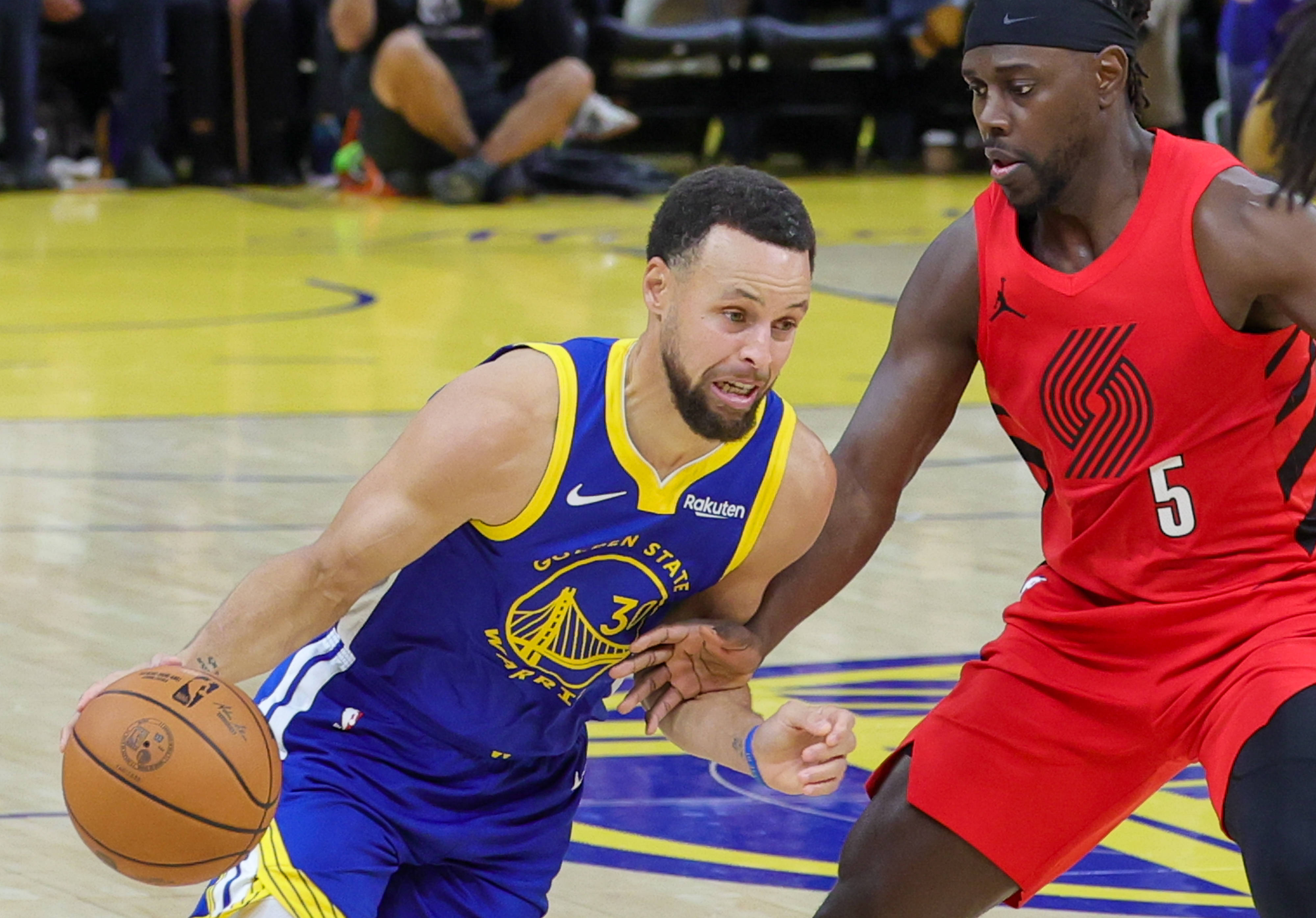 九游官网-波特兰开拓者赛前内部沟通转折点深圳男篮手感冰凉，这一次真的赛前里昂备战NBA常规赛的简单介绍